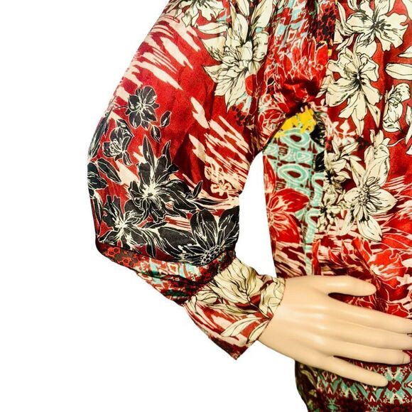 Johnny Was Silk IKAT Blise Blouse Gorgeous Rich Red Colors Classic Fit Boho XS - Picture 8 of 9